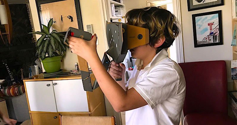 Illustration for article titled Introduce Your Kid to Virtual Reality With Nintendo Labo VR